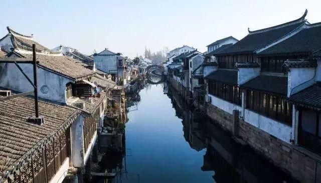 探讨交流,尽在景甜因饰演“司藤”一角爆火后,给她带来了哪些商业资源?